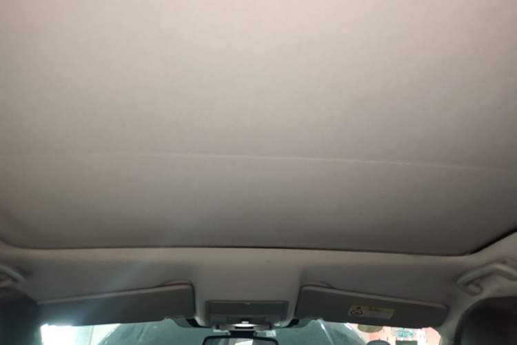Used Land Rover Discovery Sport 2017 2.0T PURE Headliner