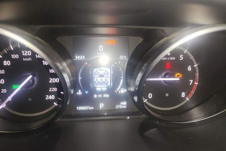 Used Land Rover Discovery Sport 2017 2.0T SE Instrument Cluster