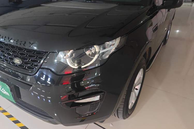 Used Land Rover Discovery Sport 2017 2.0T PURE Left Front Headlight