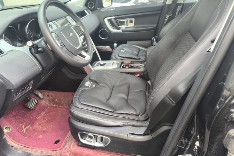 Used Land Rover Discovery Sport 2017 2.0T PURE Left Front Seat