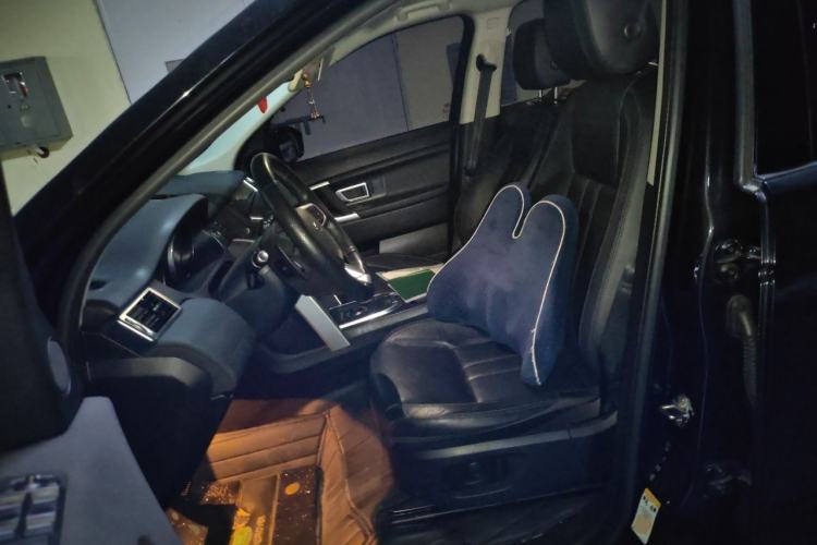 Used Land Rover Discovery Sport 2017 2.0T SE Left Front Seat