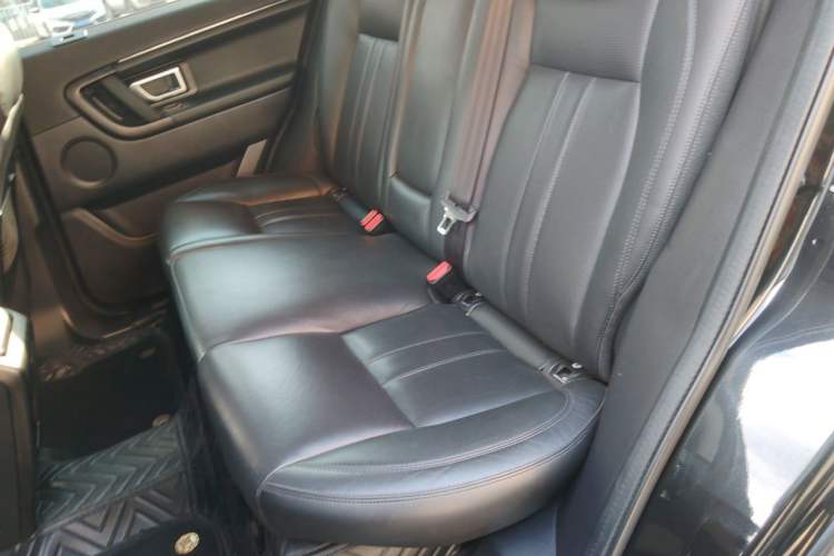 Used Land Rover Discovery Sport 2017 2.0T SE Left Rear Seat