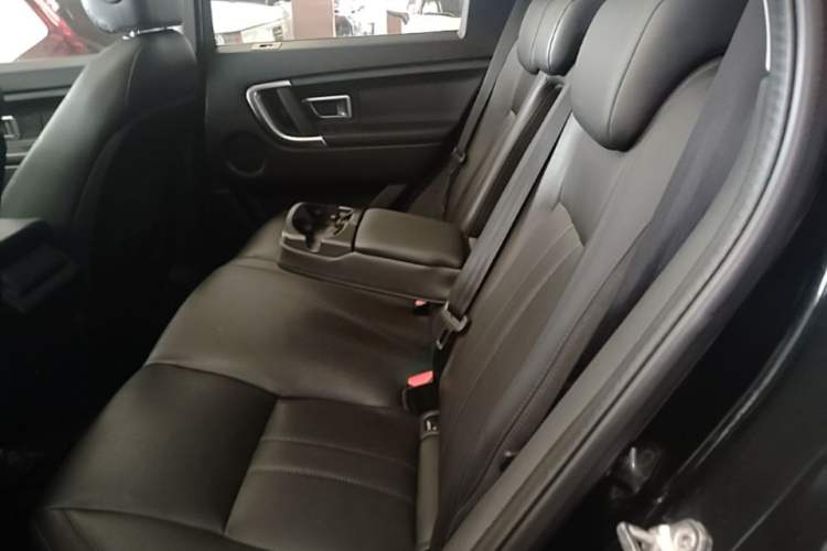 Used Land Rover Discovery Sport 2017 2.0T SE Left Rear Seat