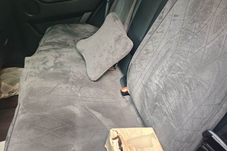 Used Land Rover Discovery Sport 2017 2.0T PURE Left Rear Seat