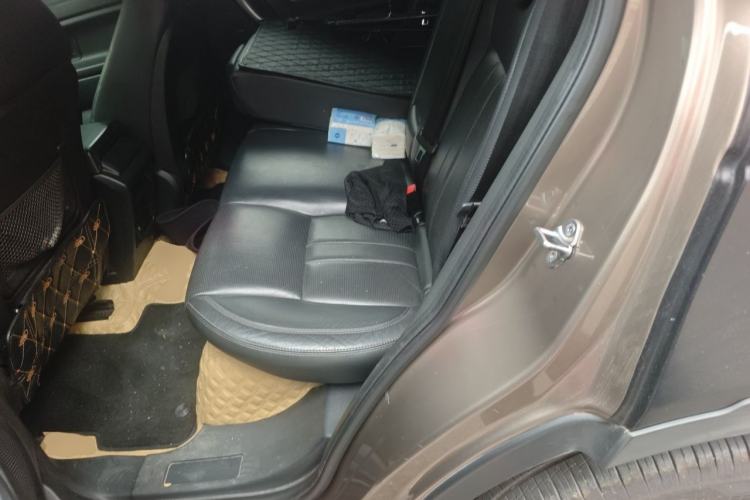 Used Land Rover Discovery Sport 2017 2.0T SE Left Rear Seat