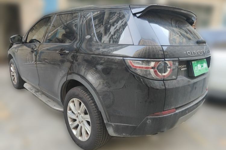Used Land Rover Discovery Sport 2017 2.0T SE Rear Left 45 Deg