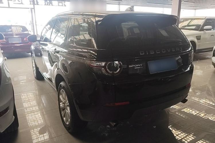 Used Land Rover Discovery Sport 2017 2.0T SE Rear Left 45 Deg