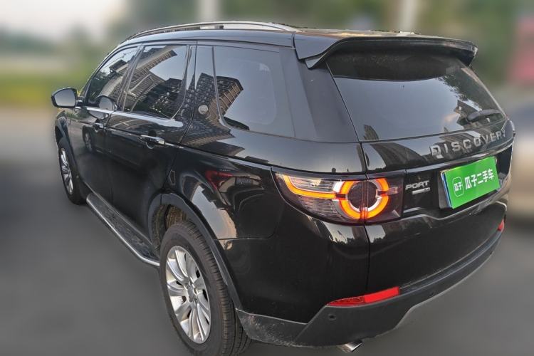Used Land Rover Discovery Sport 2017 2.0T SE Rear Left 45 Deg