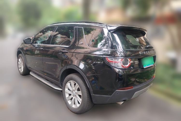 Used Land Rover Discovery Sport 2017 2.0T SE Rear Left 45 Deg