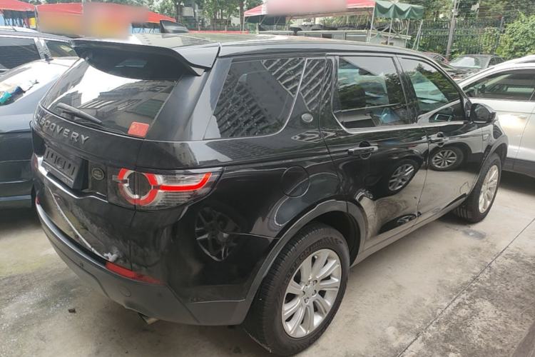 Used Land Rover Discovery Sport 2017 2.0T SE Rear Right 45 Deg