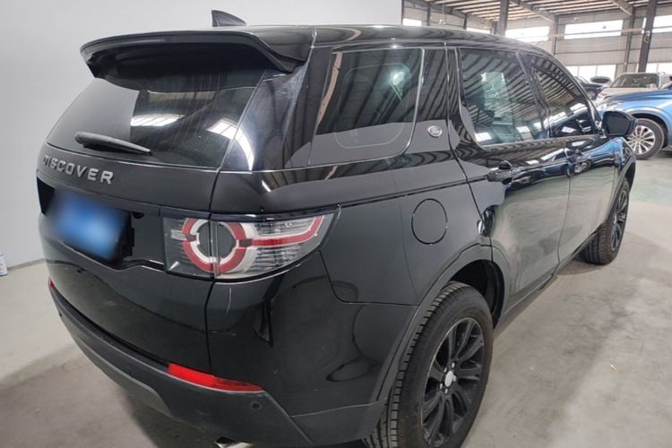 Used Land Rover Discovery Sport 2017 2.0T SE Rear Right 45 Deg