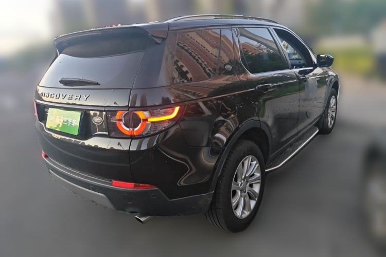 Used Land Rover Discovery Sport 2017 2.0T SE Rear Right 45 Deg