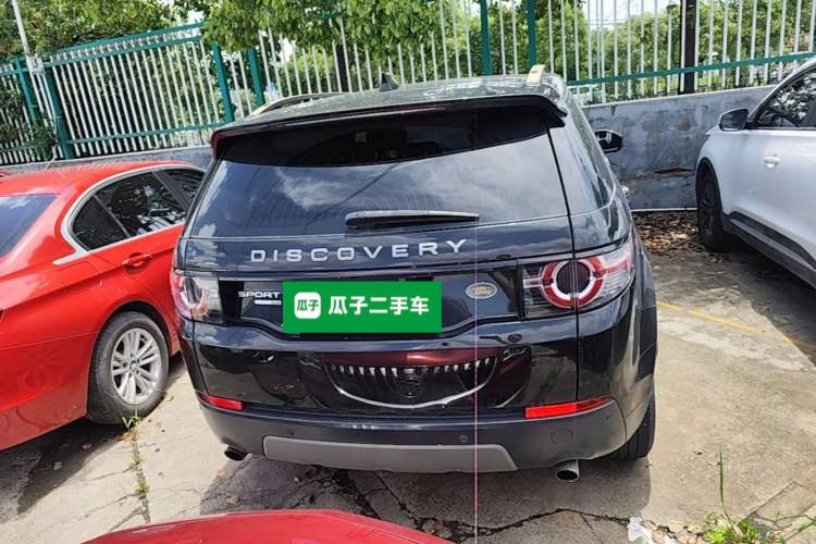 Used Land Rover Discovery Sport 2017 2.0T SE Rear