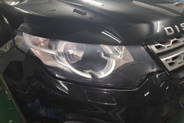Used Land Rover Discovery Sport 2017 2.0T PURE Right Front Headlight