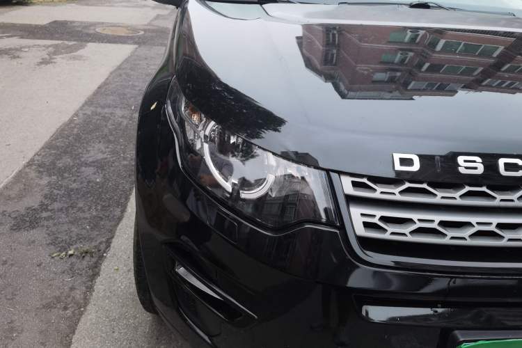 Used Land Rover Discovery Sport 2017 2.0T PURE Right Front Headlight