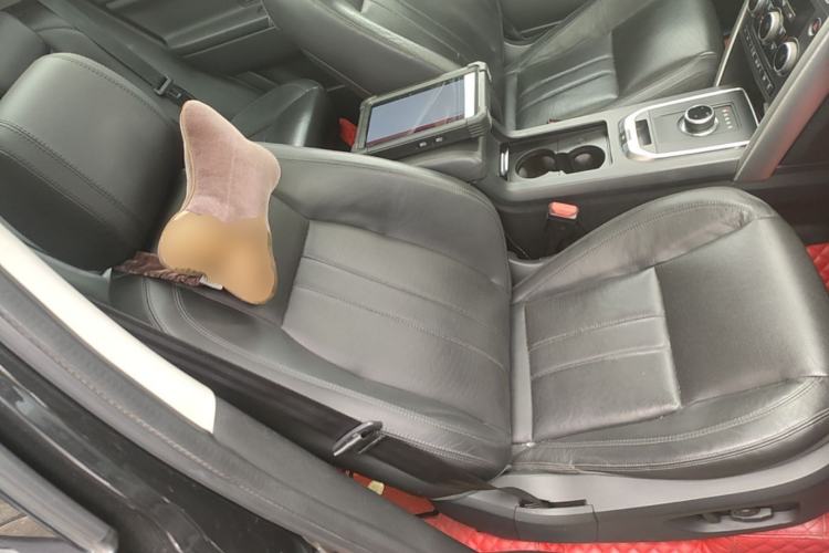 Used Land Rover Discovery Sport 2017 2.0T SE Right Front Seat