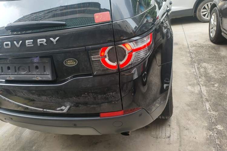 Used Land Rover Discovery Sport 2017 2.0T SE Right Rear Taillight