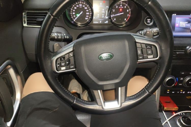 Used Land Rover Discovery Sport 2017 2.0T SE Steering Wheel