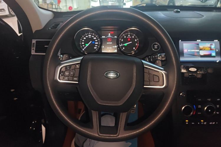 Used Land Rover Discovery Sport 2017 2.0T PURE Steering Wheel
