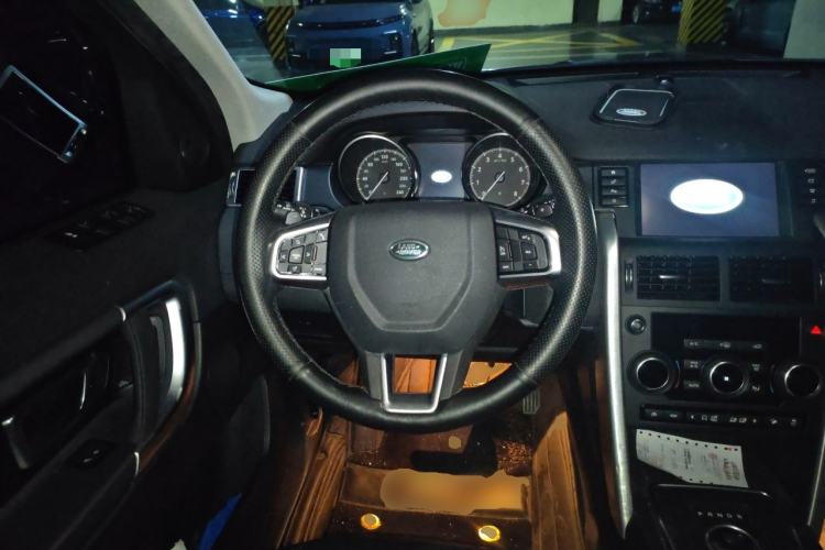 Used Land Rover Discovery Sport 2017 2.0T SE Steering Wheel