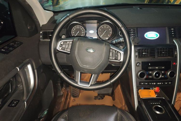 Used Land Rover Discovery Sport 2017 2.0T SE Steering Wheel