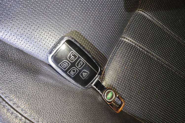 Used Land Rover Discovery Sport 2017 2.0T SE Vehicle Key