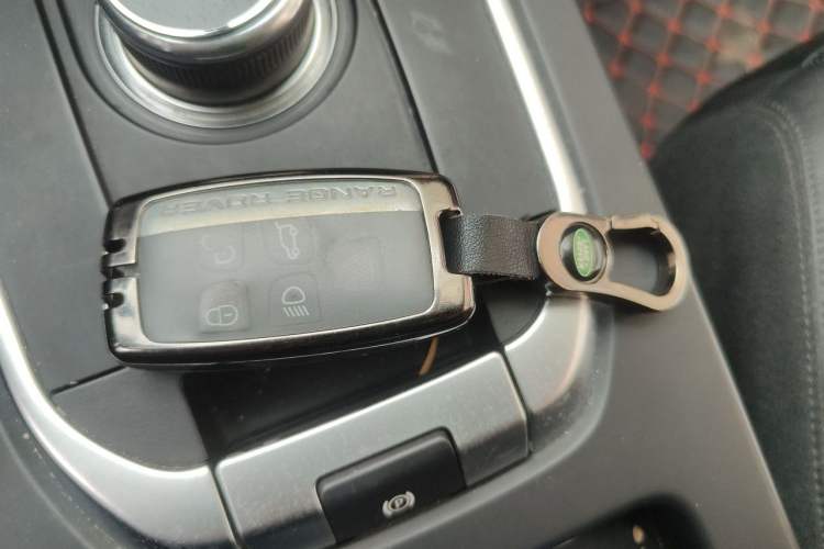 Used Land Rover Discovery Sport 2017 2.0T SE Vehicle Key