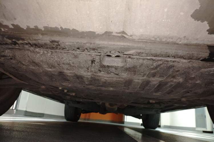 Used Land Rover Discovery Sport 2017 2.0T SE Chassis Front