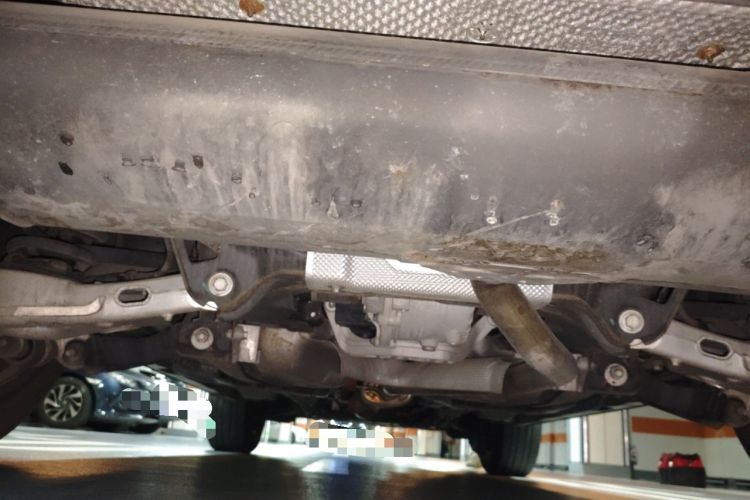 Used Land Rover Discovery Sport 2017 2.0T SE Chassis Rear