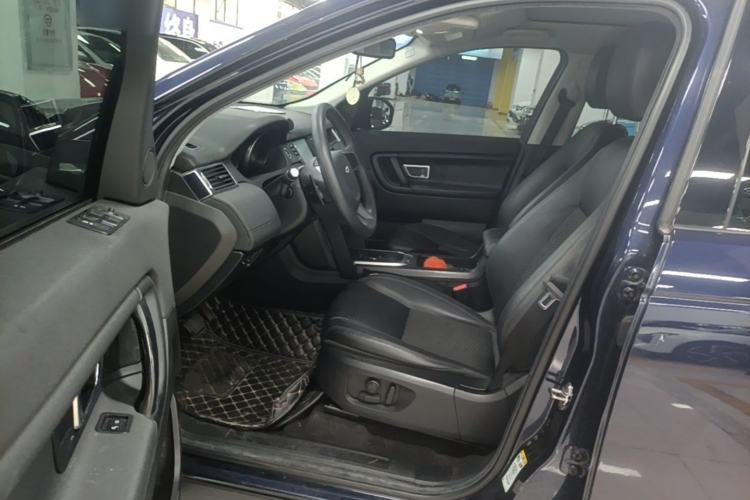 Used Land Rover Discovery Sport 2017 2.0T PURE Driver Seat