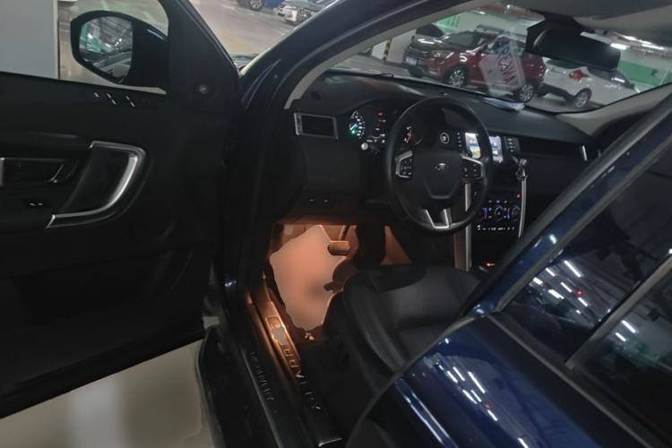Used Land Rover Discovery Sport 2017 2.0T HSE Driver Seat