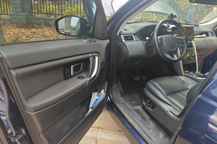 Used Land Rover Discovery Sport 2017 2.0T HSE Driver Seat