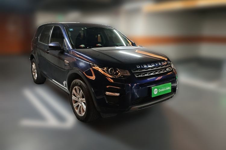 Used Land Rover Discovery Sport 2017 2.0T SE Front Right 45 Deg
