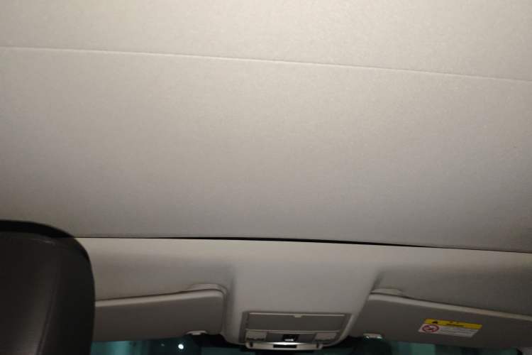 Used Land Rover Discovery Sport 2017 2.0T SE Headliner