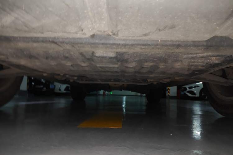 Used Land Rover Discovery Sport 2017 2.0T SE Chassis Front
