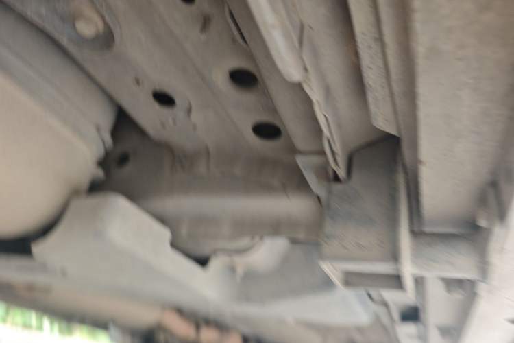 Used Land Rover Discovery Sport 2017 2.0T SE Chassis Rear Right