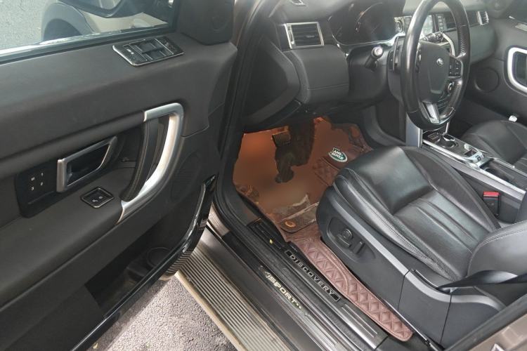 Used Land Rover Discovery Sport 2017 2.0T HSE Driver Seat