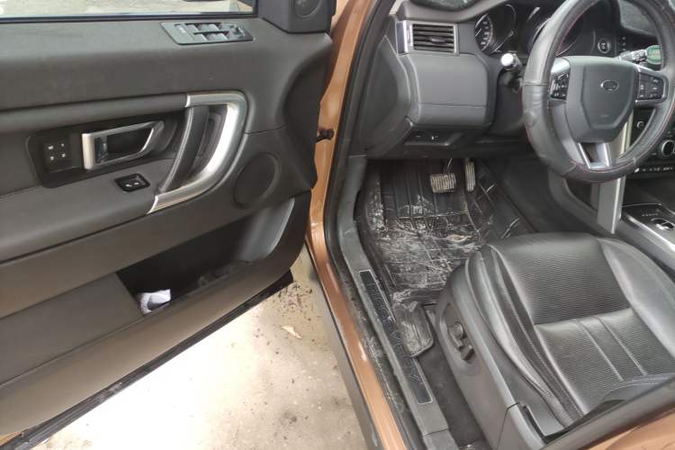 Used Land Rover Discovery Sport 2017 2.0T HSE Driver Seat