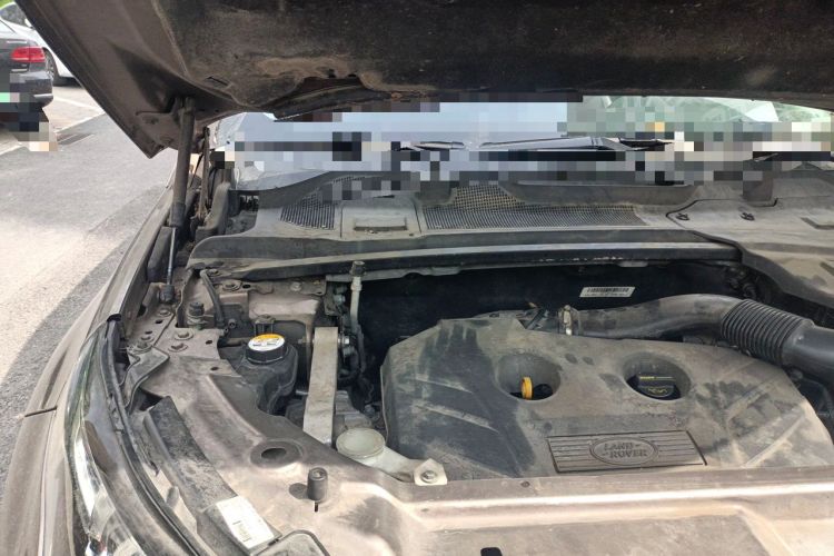 Used Land Rover Discovery Sport 2017 2.0T HSE Engine Bay Right