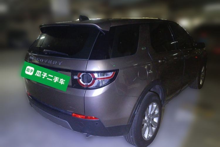 Used Land Rover Discovery Sport 2017 2.0T SE Exterior 5