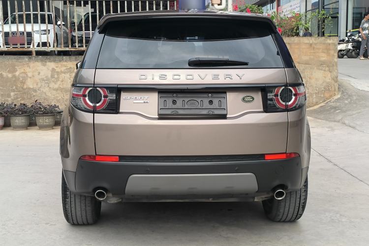 Used Land Rover Discovery Sport 2017 2.0T SE Exterior 5