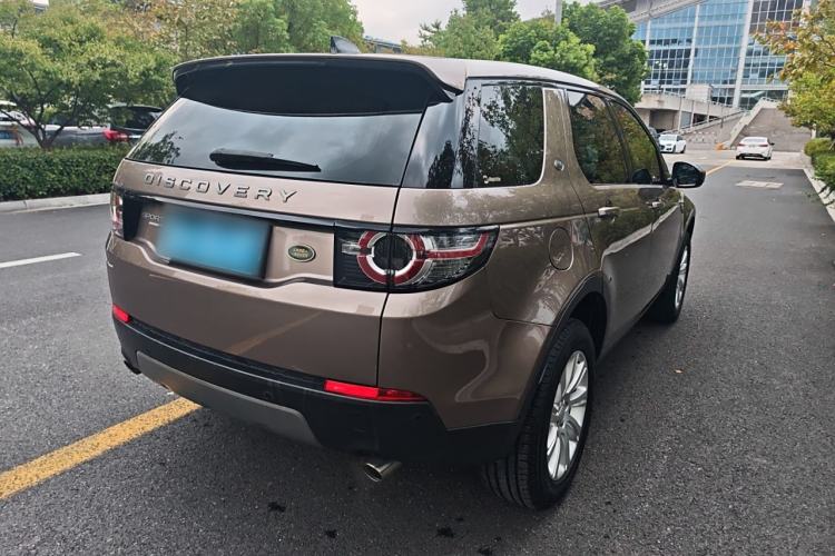 Used Land Rover Discovery Sport 2017 2.0T SE Exterior 5