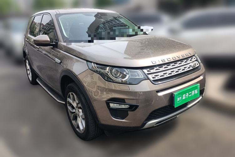 Used Land Rover Discovery Sport 2017 2.0T HSE Front Right 45 Deg