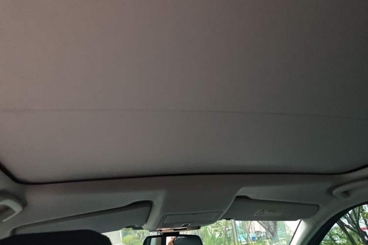 Used Land Rover Discovery Sport 2017 2.0T SE Headliner