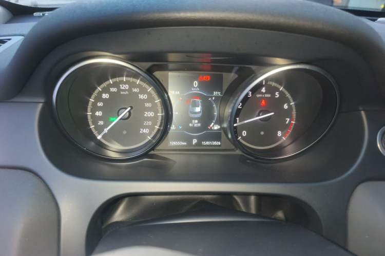 Used Land Rover Discovery Sport 2017 2.0T HSE Instrument Cluster