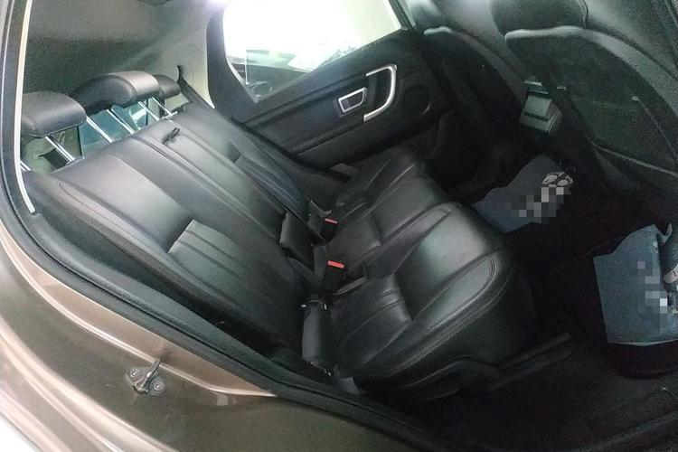 Used Land Rover Discovery Sport 2017 2.0T HSE Interior 2