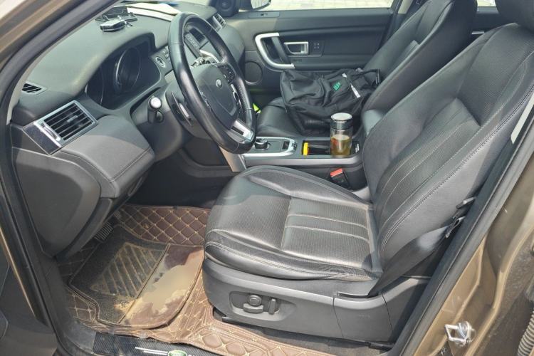 Used Land Rover Discovery Sport 2017 2.0T HSE Left Front Seat