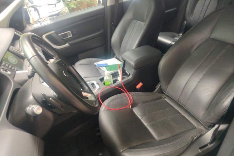 Used Land Rover Discovery Sport 2017 2.0T HSE Left Front Seat