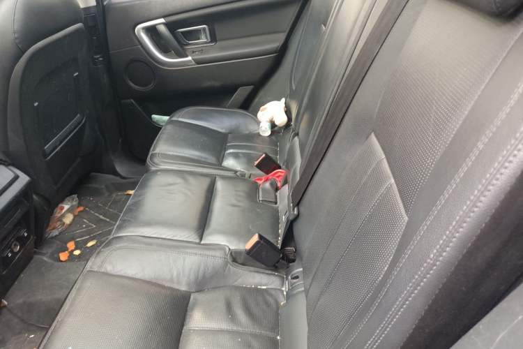 Used Land Rover Discovery Sport 2017 2.0T HSE Left Rear Seat