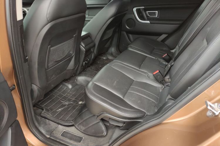 Used Land Rover Discovery Sport 2017 2.0T HSE Left Rear Seat